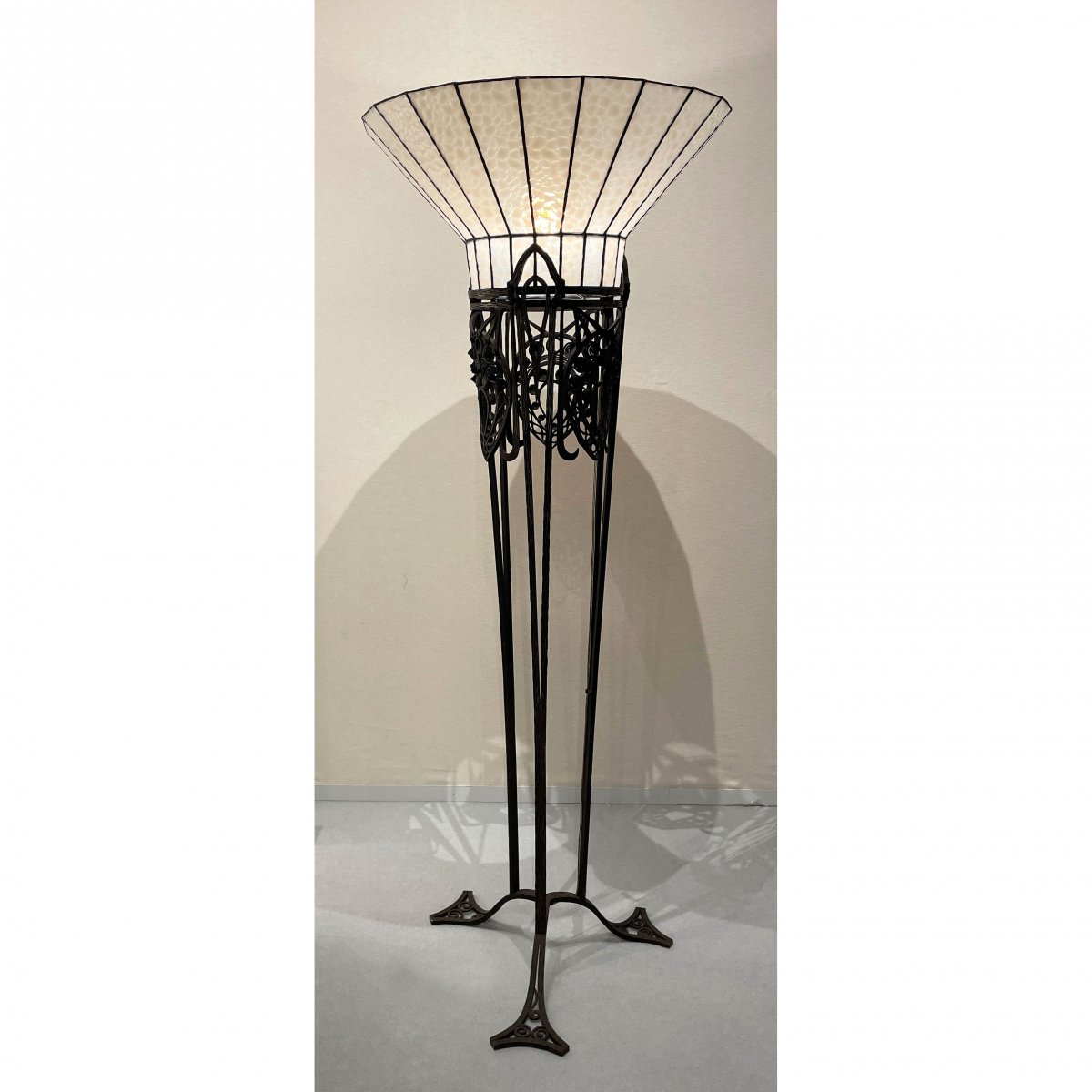 Klein minimum heroïne Staande art deco lamp - Dille Art Nouveau & Deco (nl)